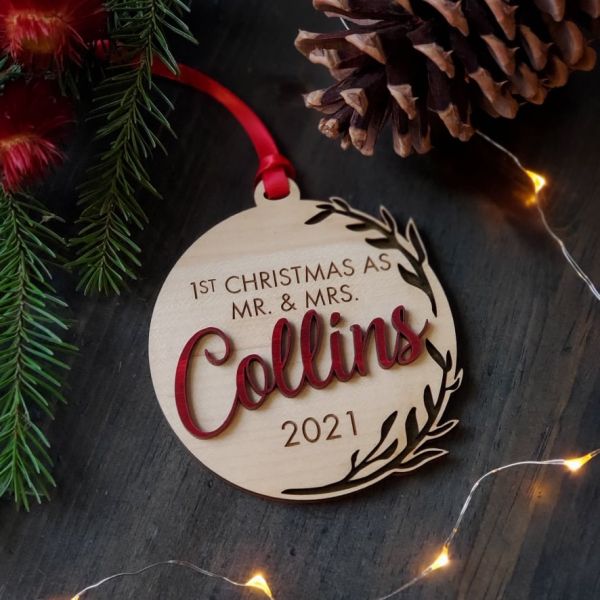 Holiday Wreath Family Name Ornament