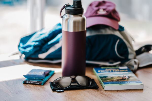 The Giving Box - Engraved Compass with Your Choice of Engraved Alpine Flask Water Bottle