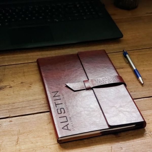 GRADUATION JOURNAL GIFT BOX