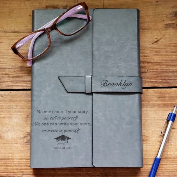 GRADUATION JOURNAL GIFT BOX