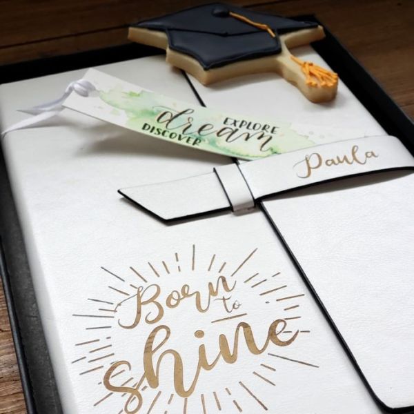 GRADUATION JOURNAL GIFT BOX