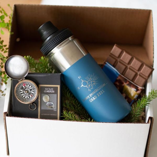 The Giving Box - Engraved Compass with Your Choice of Engraved Alpine Flask Water Bottle