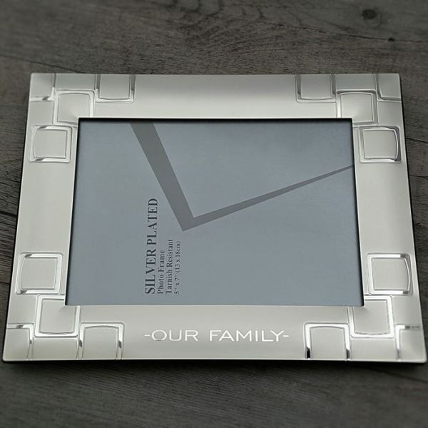 Two Tone Geometric Frame 8x10 with Personalization