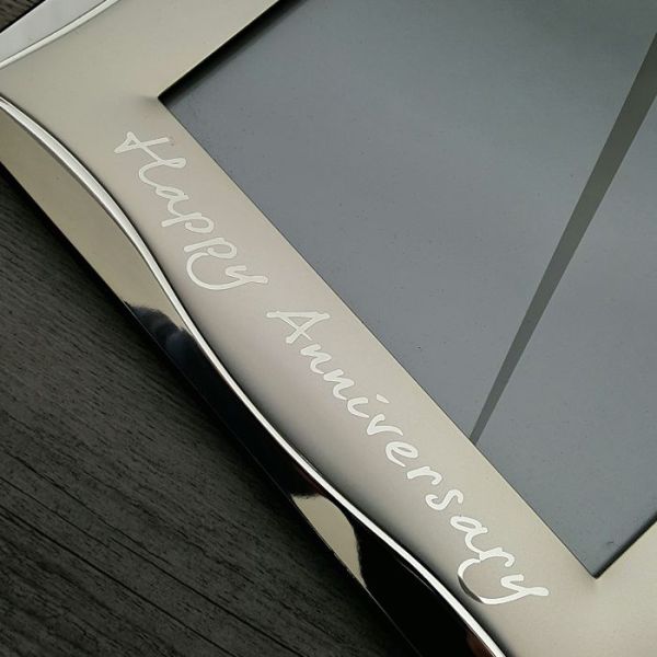 Sofia Wave Frame 4x6 with Personalization